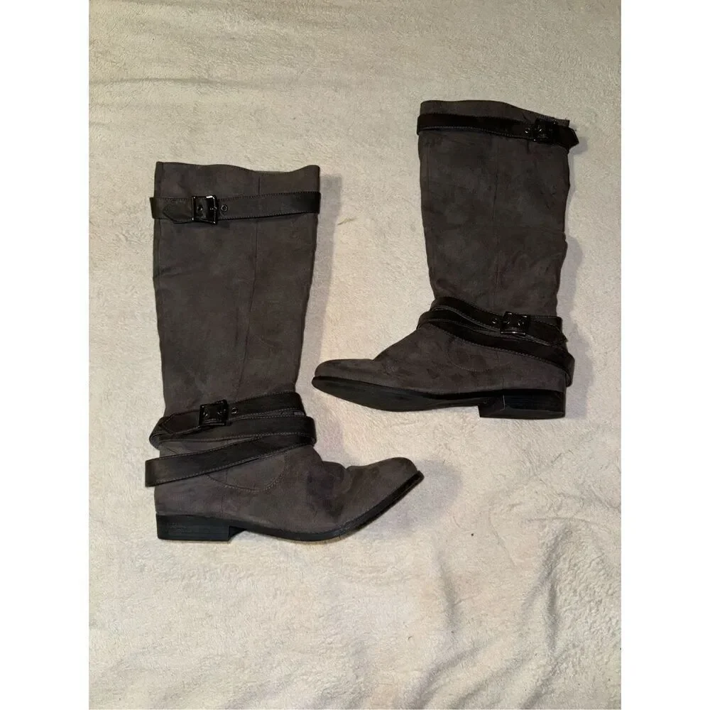Charlotte Russe Knee high boots size 10